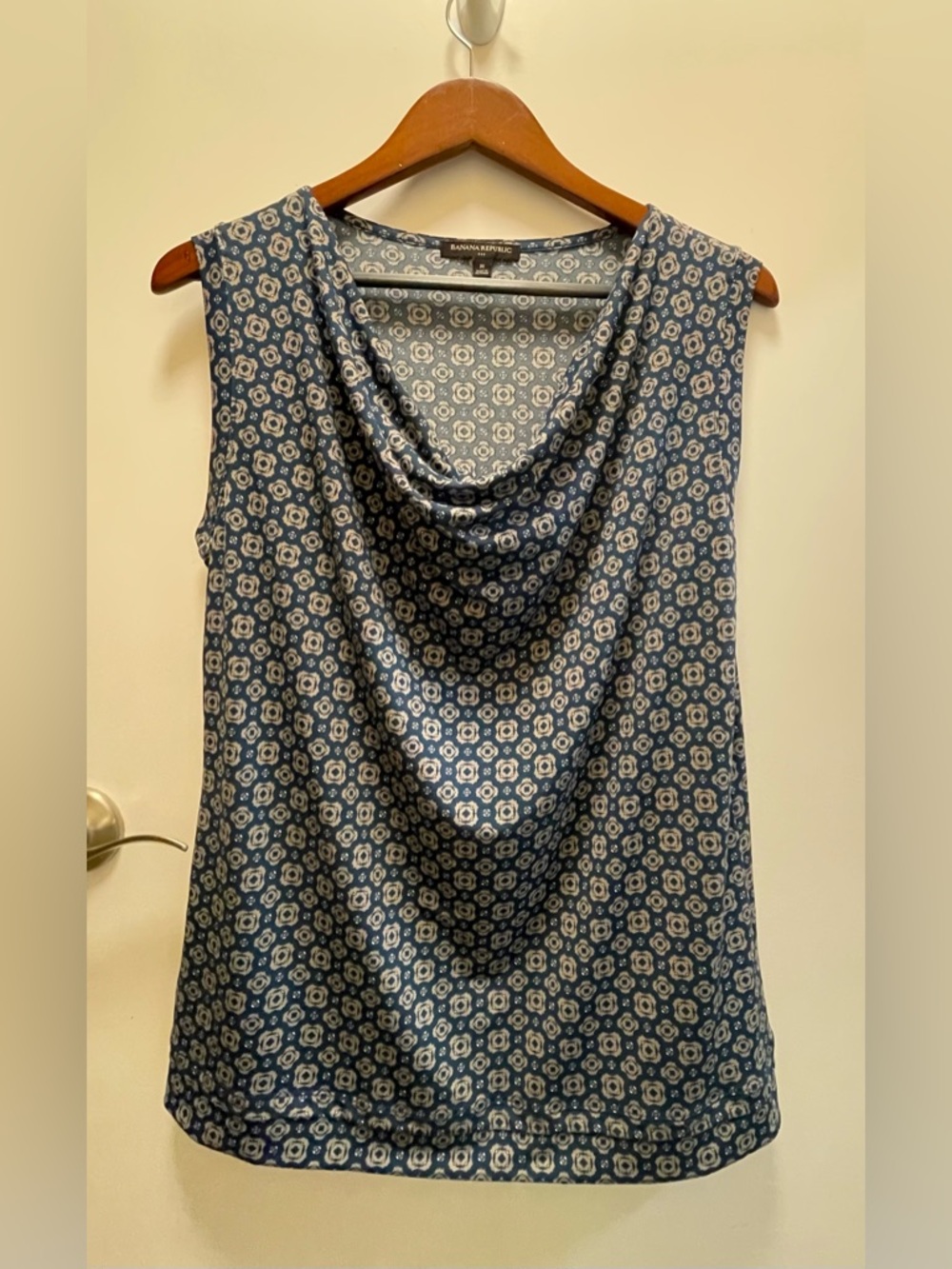 Banana Republic Blue Floral Cowl Neck Sleeveless Top